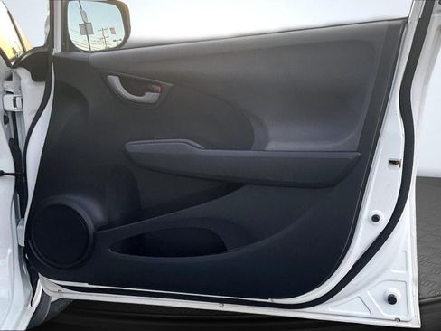 Used 2013 Honda Fit image 23