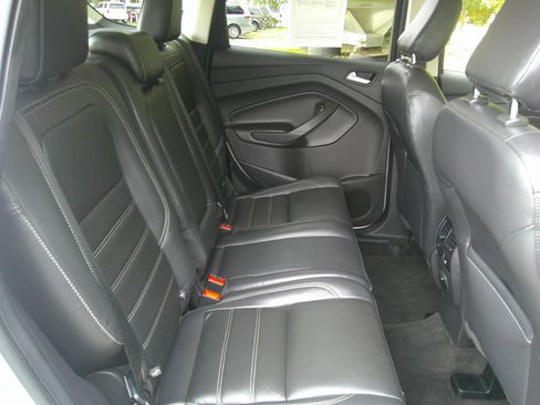 Used 2018 Ford Escape SEL image 46