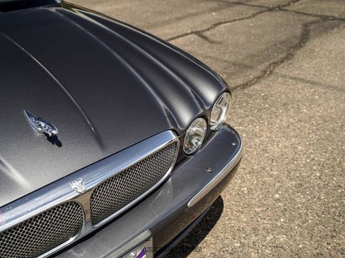 Used 2006 Jaguar XJ8 RWD image 81