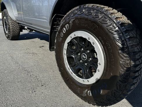 Certified 2023 Ford Bronco 4-Door w/ Sasquatch Package image 11