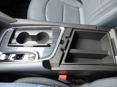 Used 2023 Buick Enclave Essence w/ LPO, Floor Liner Package FWD image 35