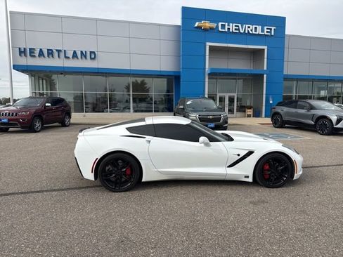 Used 2019 Chevrolet Corvette Stingray Coupe w/ 1LT image 6
