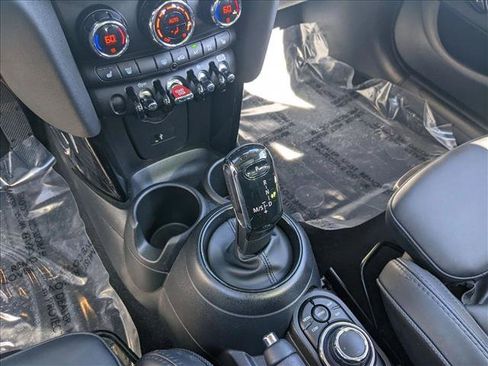 Used 2024 MINI Cooper S w/ Signature Upholstery Package FWD image 12