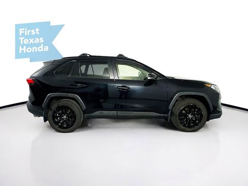 Used 2019 Toyota RAV4 Limited w/ Advanced Technology Package image 8