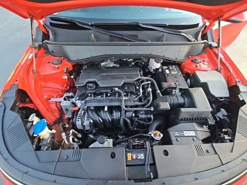 Used 2024 Hyundai Kona SEL AWD/4WD image 8