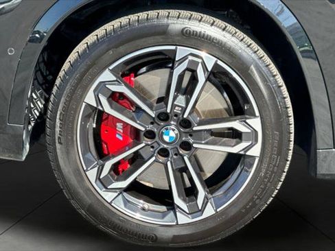 Used 2025 BMW X1 M35i w/ Premium Package image 26