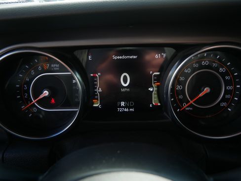 Used 2019 Jeep Wrangler Unlimited Sport S AWD/4WD image 31