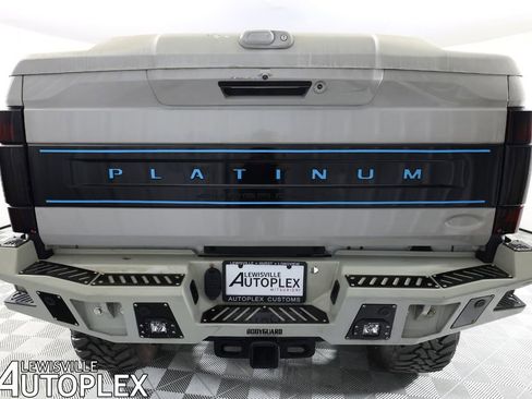 Used 2022 Ford F350 Platinum image 6