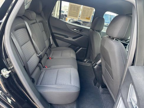 Used 2025 Chevrolet Equinox LT FWD image 26