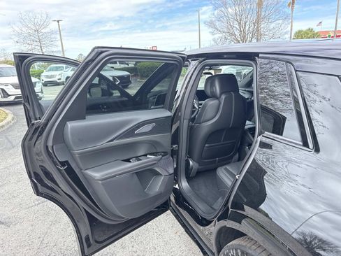 New 2026 Cadillac Lyriq V w/ LPO, Floor Liner Package image 13