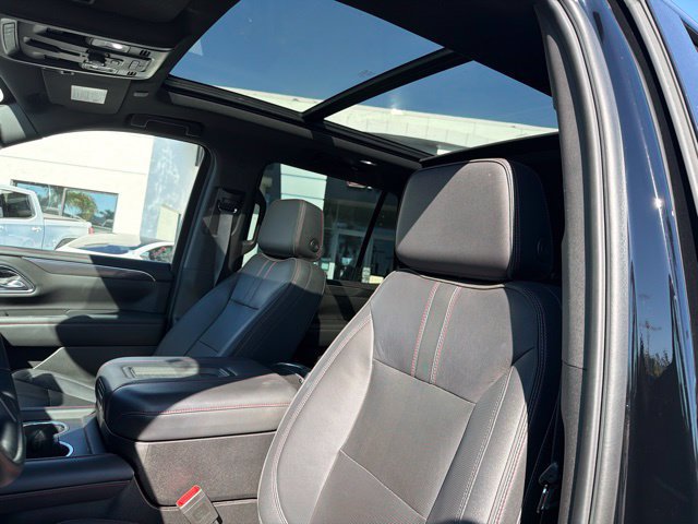 Used 2023 Chevrolet Tahoe RST w/ Luxury Package RWD image 7