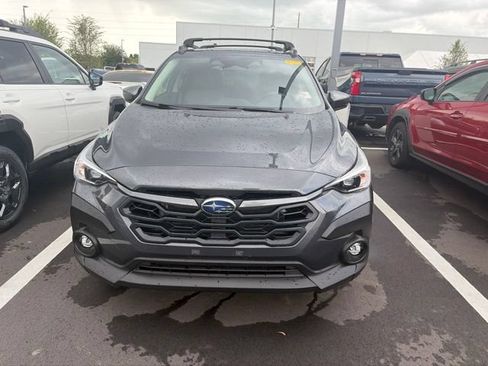 Used 2024 Subaru Crosstrek 2.0i Premium AWD/4WD image 2