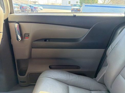 Used 2016 Honda Odyssey EX-L image 25