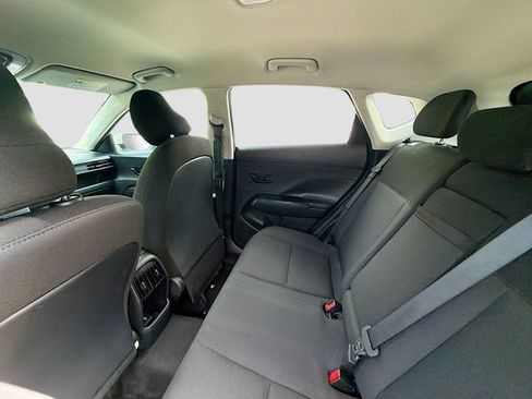 Used 2024 Hyundai Kona SEL w/ Convenience Package FWD image 23