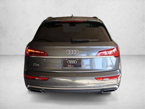 Used 2023 Audi Q5 2.0T Prestige w/ Prestige Package AWD/4WD image 8