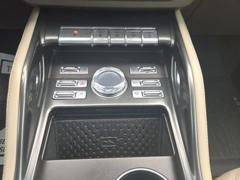 Used 2024 Lincoln Nautilus Premier w/ Equipment Group 102A AWD/4WD image 40