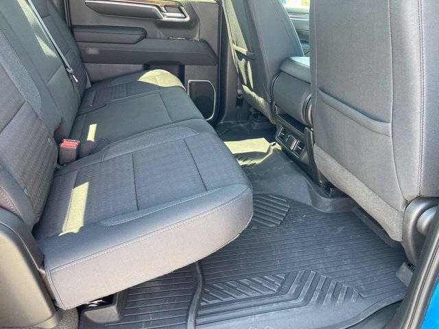 Used 2023 Chevrolet Silverado 1500 RST AWD/4WD image 31