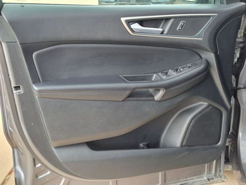 Used 2024 Ford Edge SEL AWD/4WD image 9