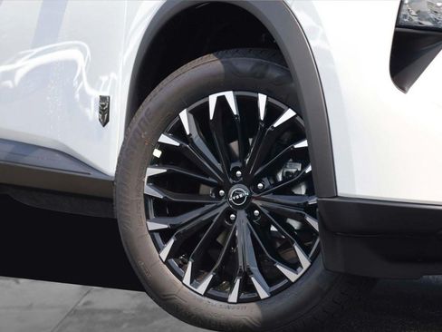 New 2026 Nissan Rogue Dark Armor AWD/4WD image 3