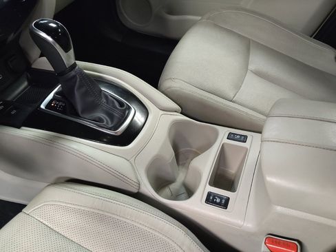 Used 2019 Nissan Rogue Sport SL FWD image 26