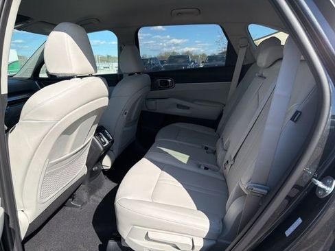 New 2026 Kia Sorento EX AWD/4WD image 10