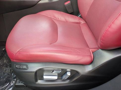 Used 2023 MAZDA CX-9 Carbon Edition image 16