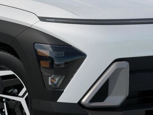 New 2026 Hyundai Kona SEL Premium image 9