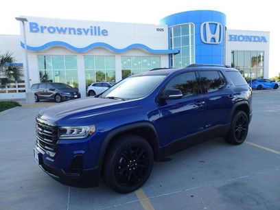 Used 2023 GMC Acadia SLE w/ Driver Convenience Package