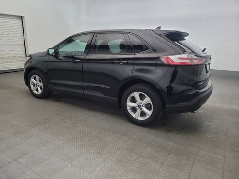 Used 2020 Ford Edge SE image 3