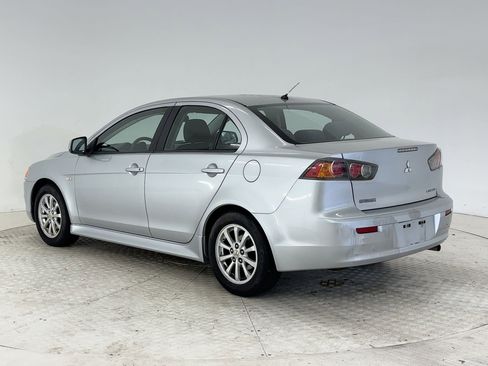 Used 2011 Mitsubishi Lancer ES image 3