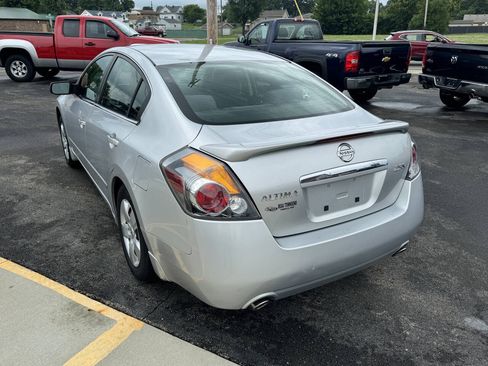 Used 2007 Nissan Altima 2.5 S w/ Technology Pkg FWD image 9