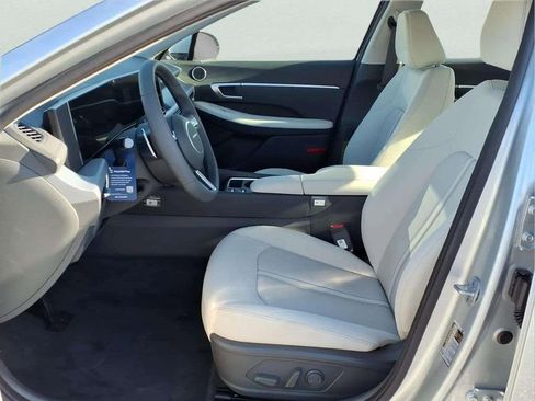 New 2026 Hyundai Sonata SEL FWD image 10