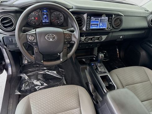 Used 2020 Toyota Tacoma SR w/ SX Package AWD/4WD image 17