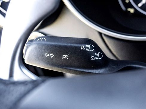 Used 2022 Alfa Romeo Stelvio Sprint image 19