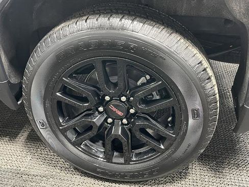 New 2025 GMC Sierra 1500 Elevation w/ Preferred Package image 14