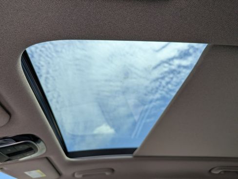 Certified 2023 Hyundai Santa Fe Limited image 19