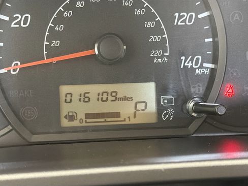 Used 2024 Mitsubishi Mirage ES FWD image 8