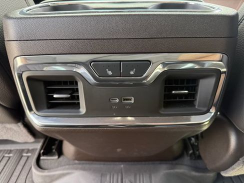 Used 2024 GMC Sierra 1500 Denali w/ Denali Reserve Package AWD/4WD image 22