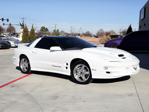 Used 2002 Pontiac Firebird Formula image 5