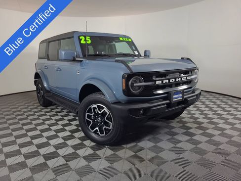 Certified 2025 Ford Bronco Outer Banks AWD/4WD image 1