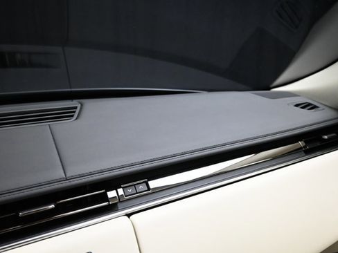 Used 2023 Land Rover Range Rover SE image 87