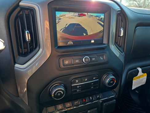 Used 2022 Chevrolet Silverado 1500 Custom Trail Boss w/ Safety Confidence Package image 19