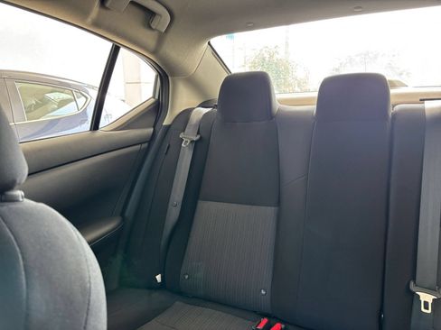 Used 2025 Nissan Sentra SV FWD image 39