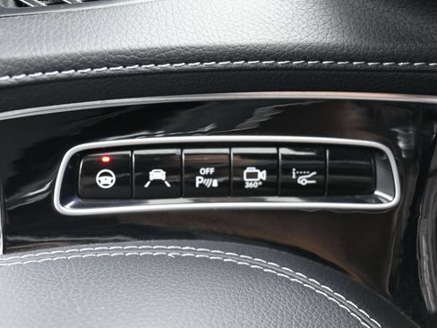 Used 2017 Mercedes-Benz S 550 4MATIC Coupe image 18