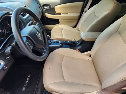 Used 2014 Dodge Avenger SE FWD image 13