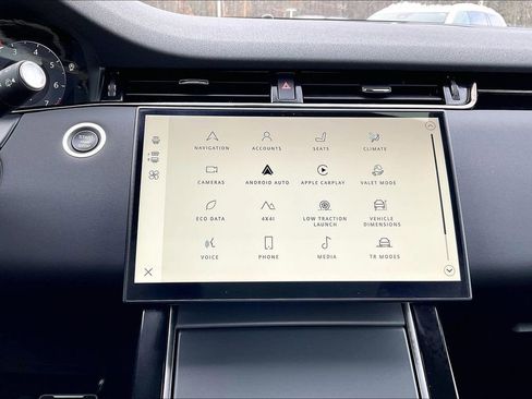 Certified 2025 Land Rover Range Rover Evoque Dynamic SE AWD/4WD image 15