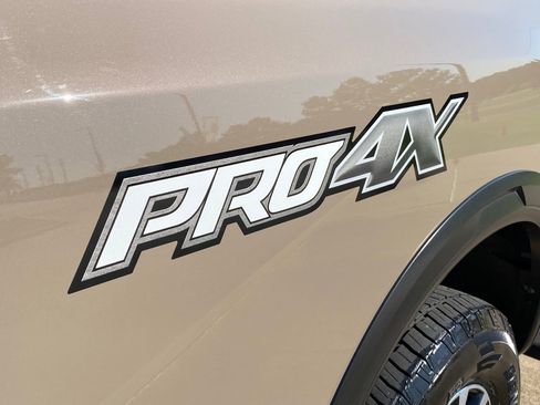 Used 2023 Nissan Titan PRO-4X w/ Pro-4x Utility Package AWD/4WD image 11
