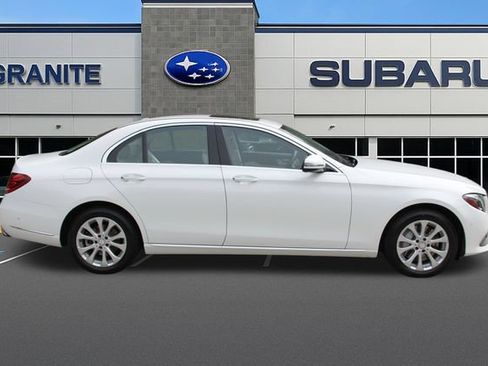 Used 2017 Mercedes-Benz E 300 4MATIC image 12