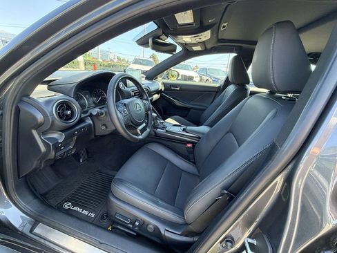 Used 2023 Lexus IS 300 AWD w/ Premium Package image 10