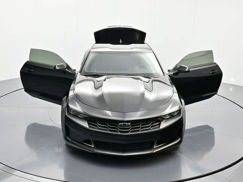 Used 2022 Chevrolet Camaro LT w/ RS Package image 40